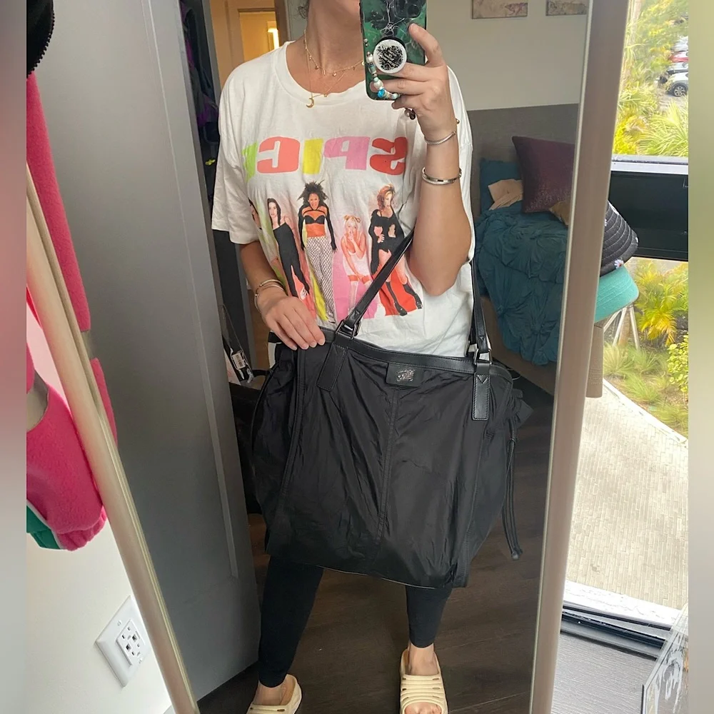 Authentic‎ Burberry Buckleigh Black Nylon Tote Bag